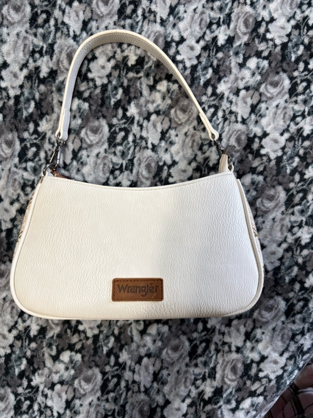 Wrangler Cream Shoulder Bag with Brown Logo Patch